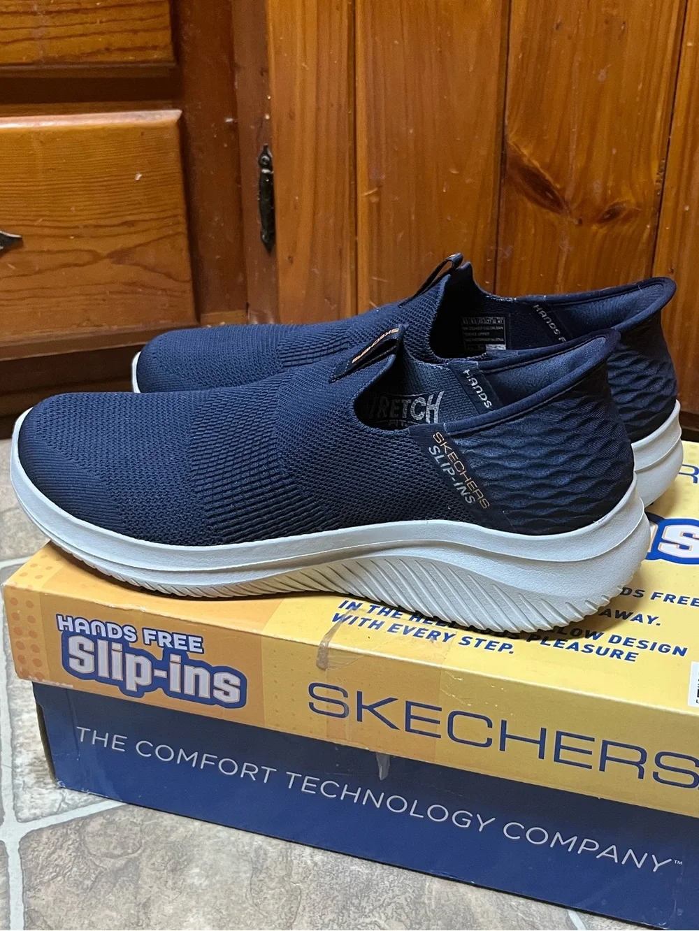 Skechers Navy Blue Hand Free Slip-Ons Sneakers Walking Shoes Mens 9.5